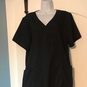 Green Town Women’s Black Scrubs
